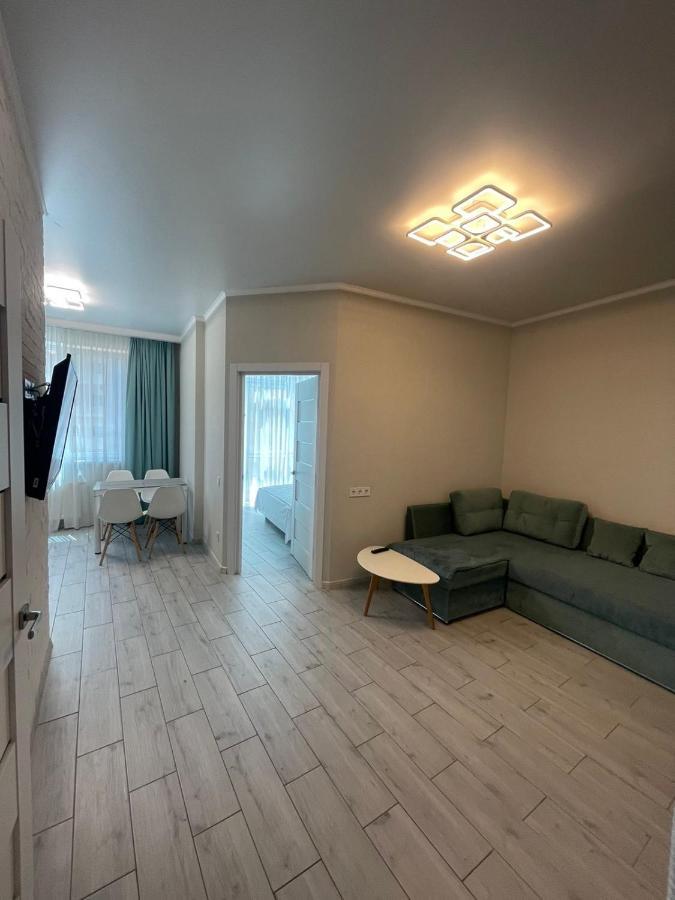 Nika Apartment Odessa Exterior foto